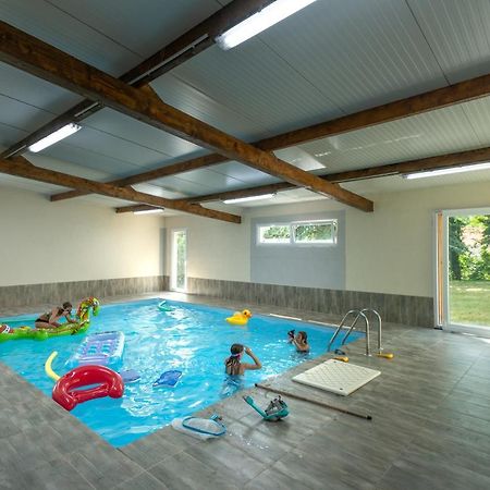 Le Chalet Airaines المظهر الخارجي الصورة
