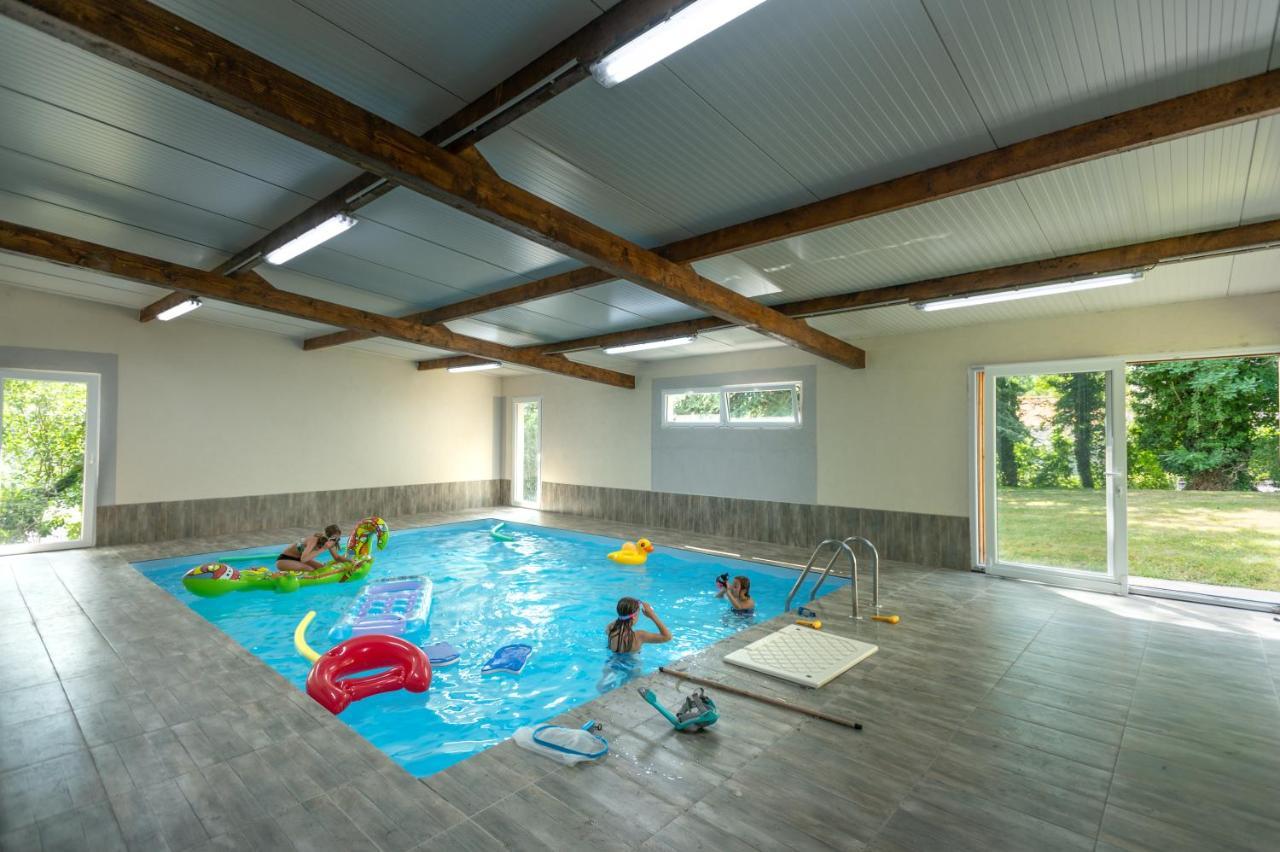 Le Chalet Airaines المظهر الخارجي الصورة